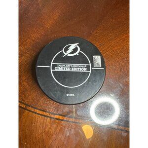 Tampa Bay Lightning Limited Edition Camouflage NHL Official Hockey Puck    26-16